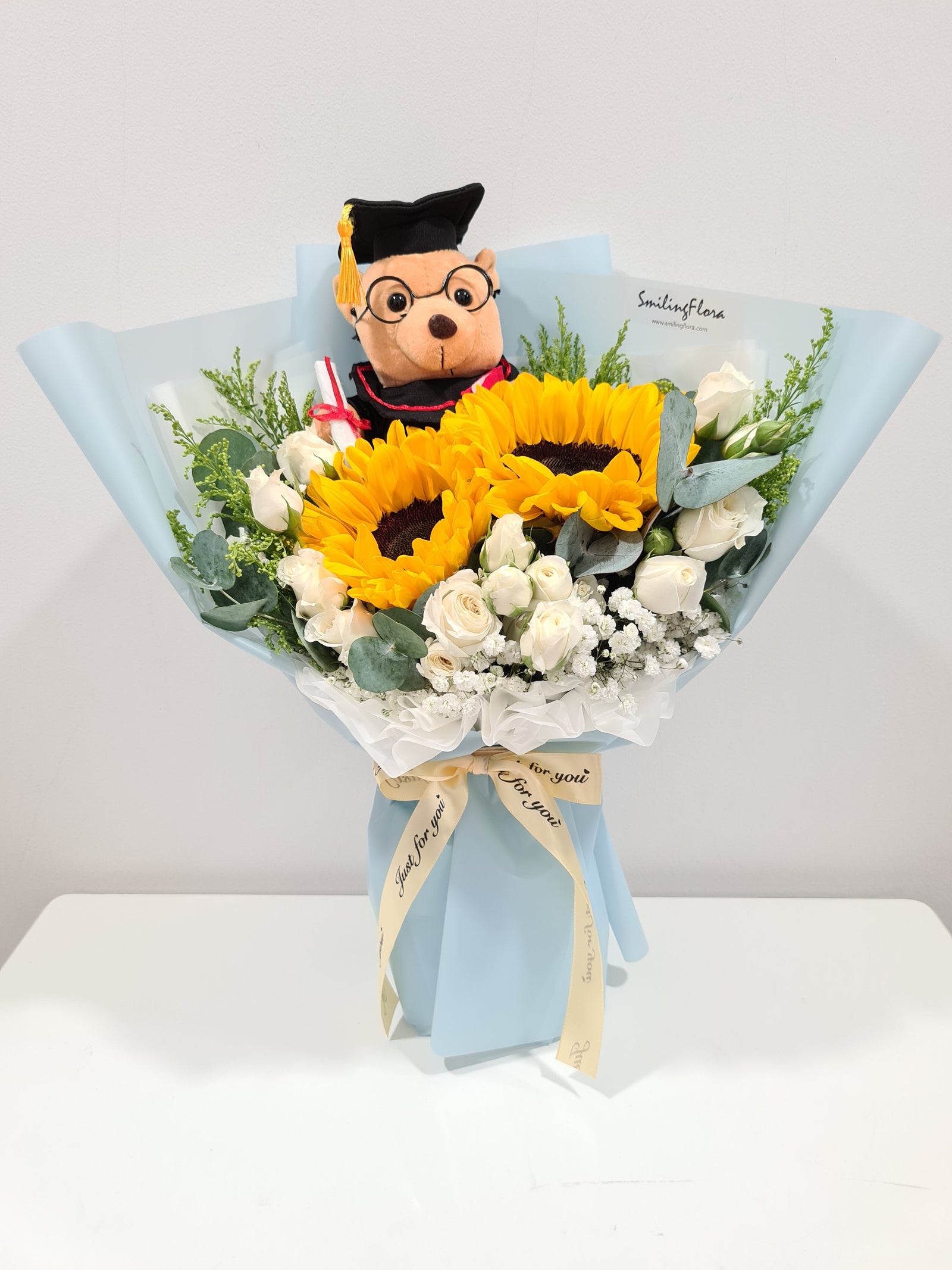 M - 376 (White Rose Spray)